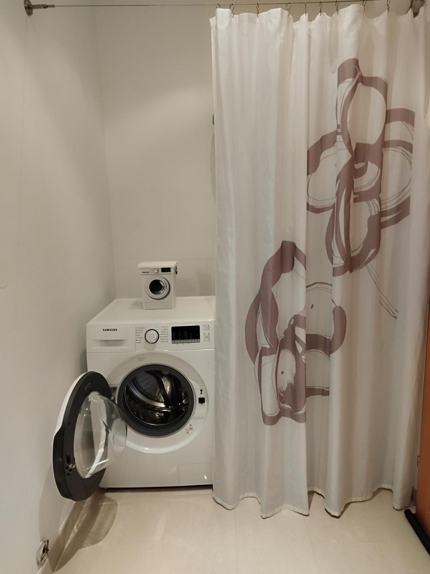 Ferienwohnung Am Sandstrand Omiš Eksteriør billede